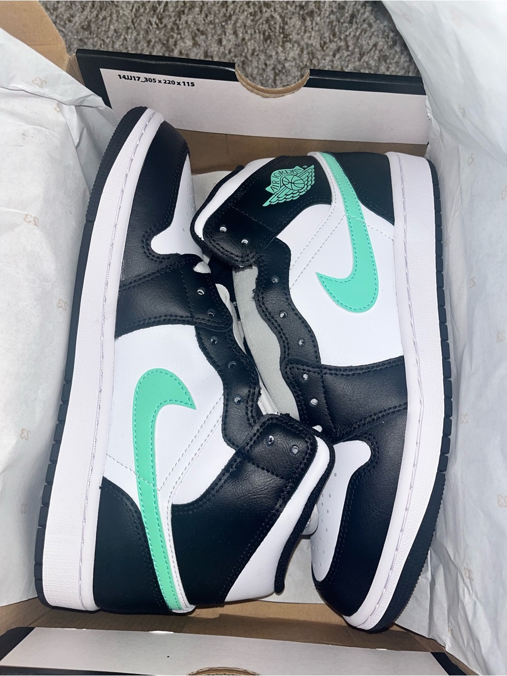 Nike Men's Air Jordan 1 Low Black White Mint Green